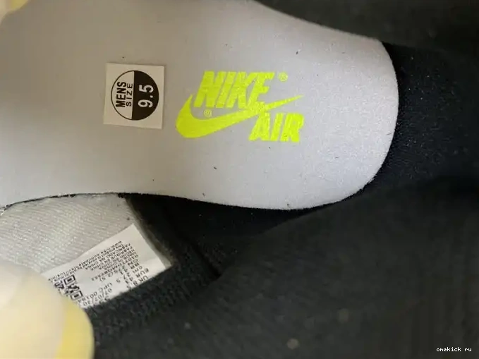 Rep Onekick 555088-118 OG RETRO 1 HIGH 'VOLT JORDAN GOLD' AIR 0517